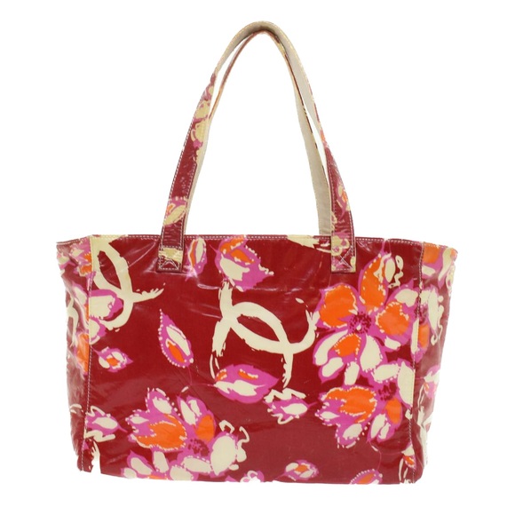 CHANEL Logo CC Tote - Picture 2 of 16